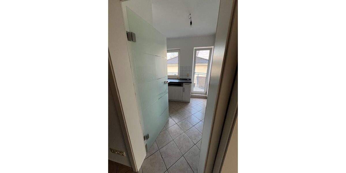 Etagenwohnung Falkensee - 3 Zimmer, 90 m&sup2;, 1.550&euro; | Angebot:25428195