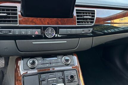 Audi A8 198.000 km 14.500 &euro; Bremen 28217