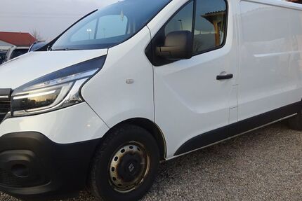 Renault Trafic 370.584 km 7.800 &euro; Dresden 01219