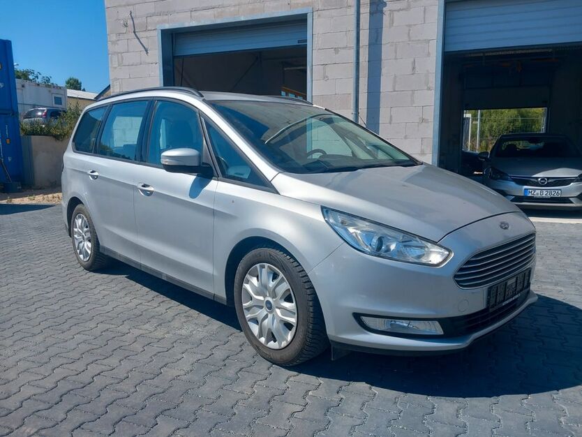 Ford Galaxy 207.890 km 10.590 € Ingelheim 55218