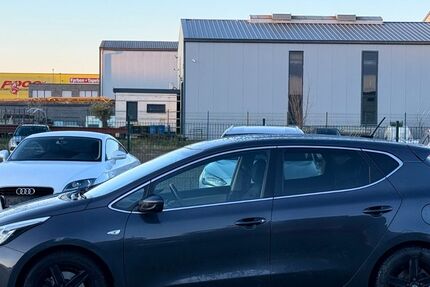 Kia ceed / Ceed 76.500 km 8.900 &euro; Düren 52351