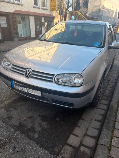 VW Golf 186.000 km 1.650 &euro; Hauzenberg 94051