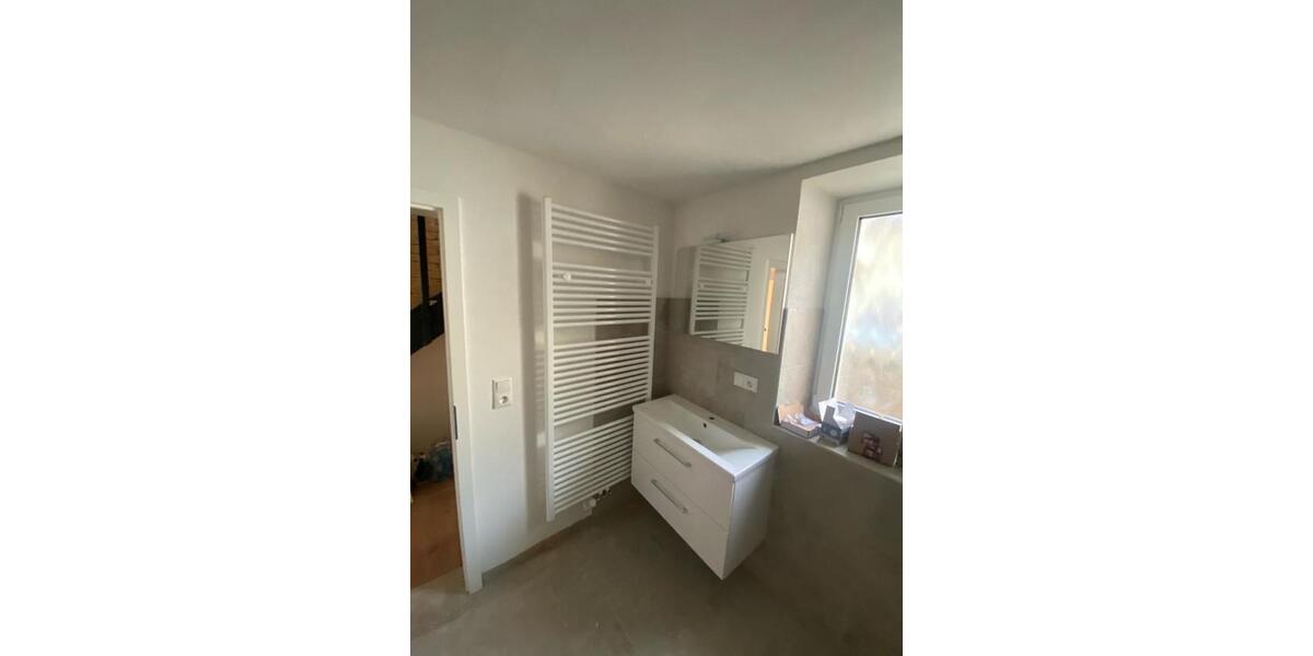Einfamilienhaus Stromberg - 7 Zimmer, 130 m&sup2;, 1.300&euro; | Angebot:26472946