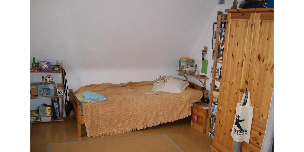 Einfamilienhaus Gülzow - 7 Zimmer, 140 m&sup2;, 335.000&euro; | Angebot:27004444