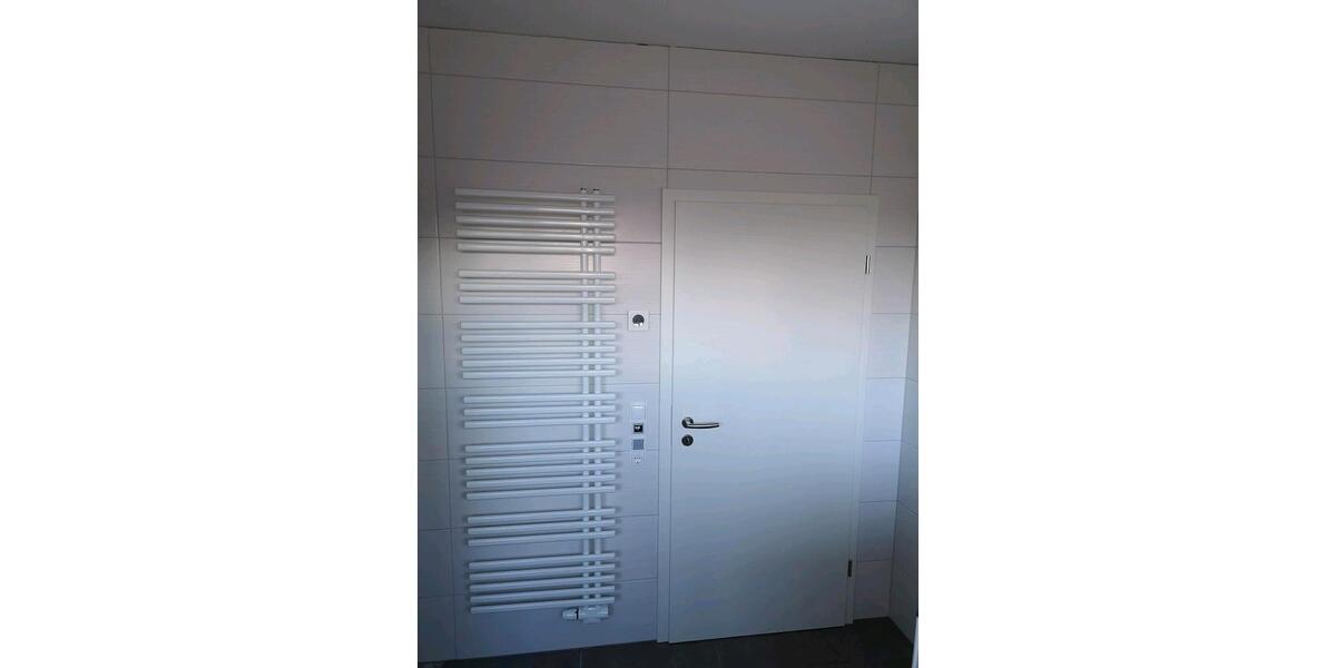 Doppelhaushälfte Weener - 4 Zimmer, 135 m&sup2;, 1.350&euro; | Angebot:26122503