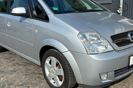 Opel Meriva 120.800 km 2.999 &euro; Lünen 44534