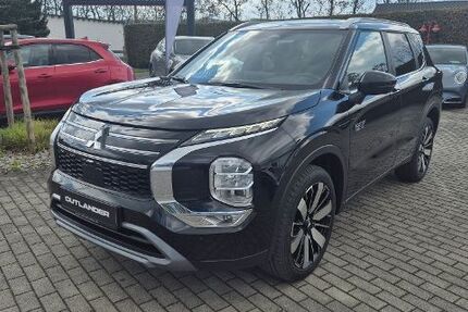 Mitsubishi Outlander 2.500 km 43.490 &euro; Kamenz 01917
