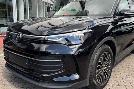 VW Tiguan 18.381 km 32.850 € Frankfurt am Main 65936