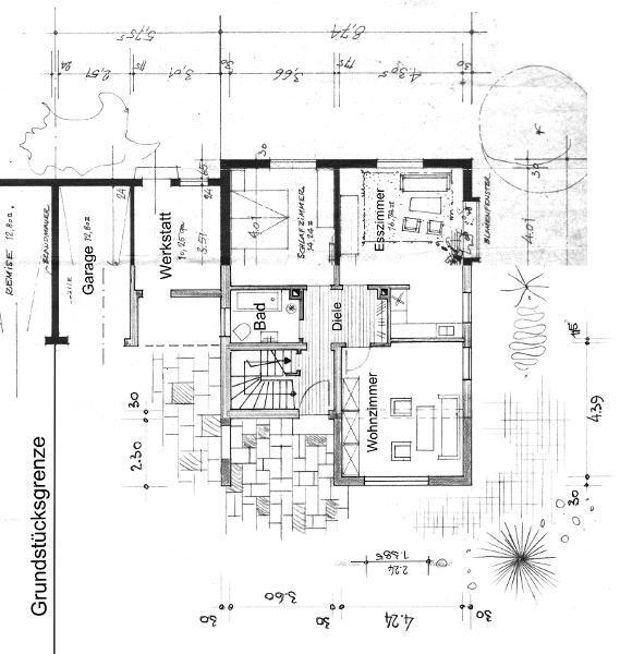 Einfamilienhaus mit Garage und Garten