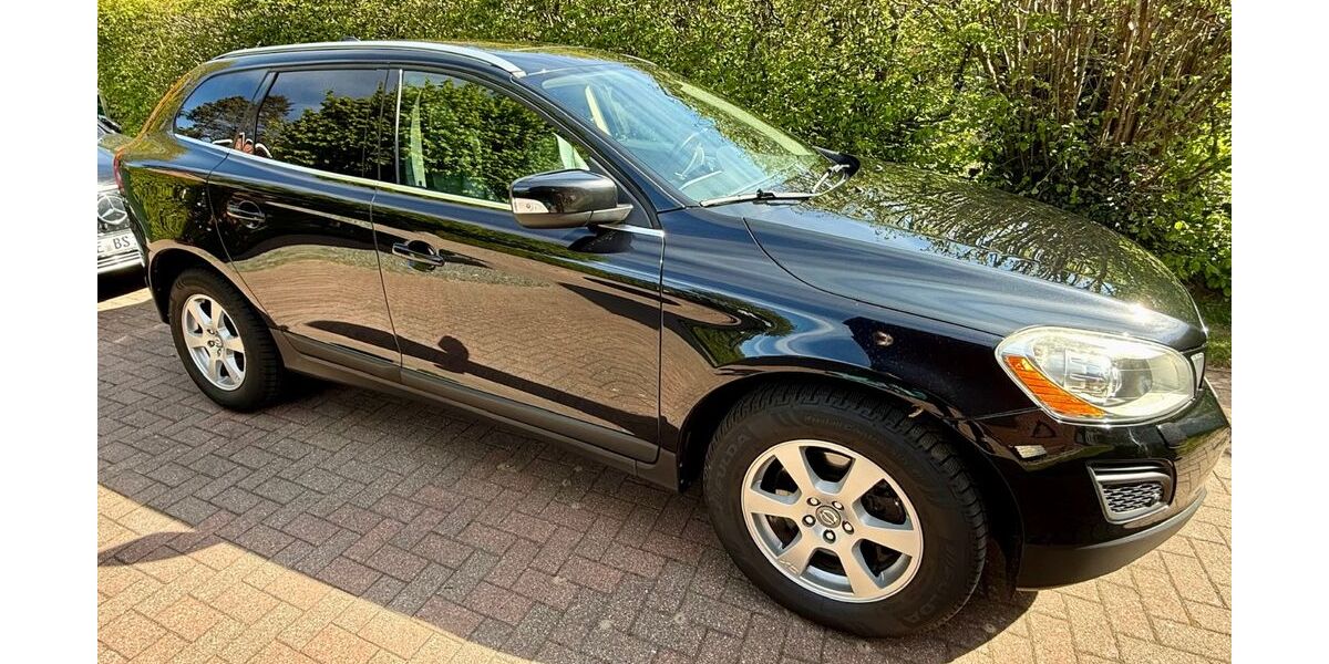 Volvo XC60 356.000 km 6.900 &euro; Heidenau 21258