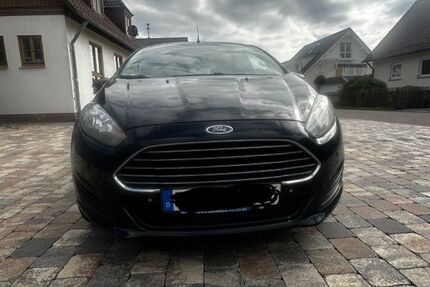 Ford Fiesta 262.500 km 3.000 € Neubulach 75387
