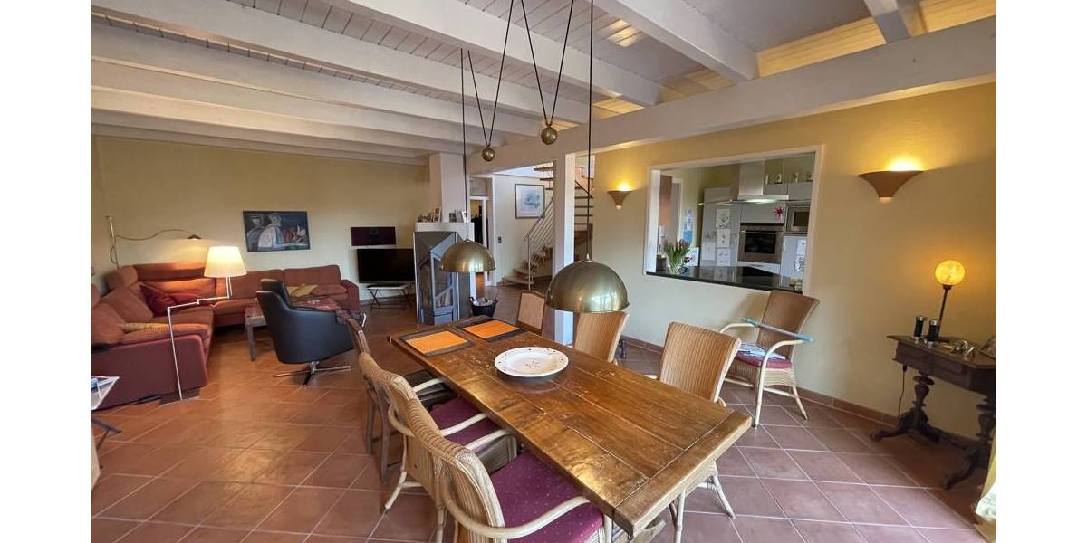 Doppelhaushälfte Friedeburg - 5 Zimmer, 164 m&sup2;, 350.000&euro; | Angebot:26203885