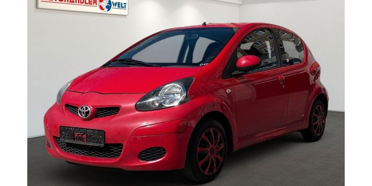 Toyota Aygo (X) 132.950 km 1.999 &euro; Berlin 12681