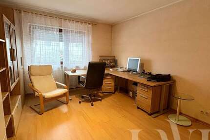 Wohnung zum Kaufen in Homburg-Beeden 189.000 € 90 m² 3 zimmer