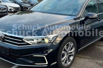 VW Passat Variant
