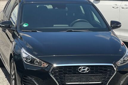 Hyundai i30 46.000 km 10.990 &euro; Hamburg 20537