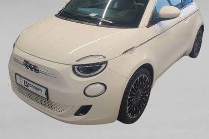 Fiat 500e 8.746 km 24.990 &euro; Aurich 26605