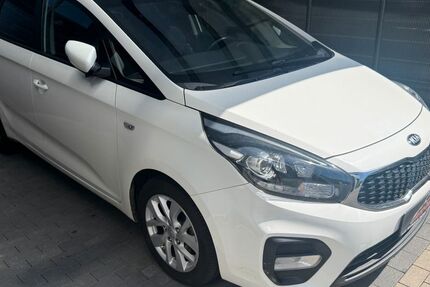 Kia Carens 212.000 km 7.400 &euro; Stutensee (Karlsruhe) 76297