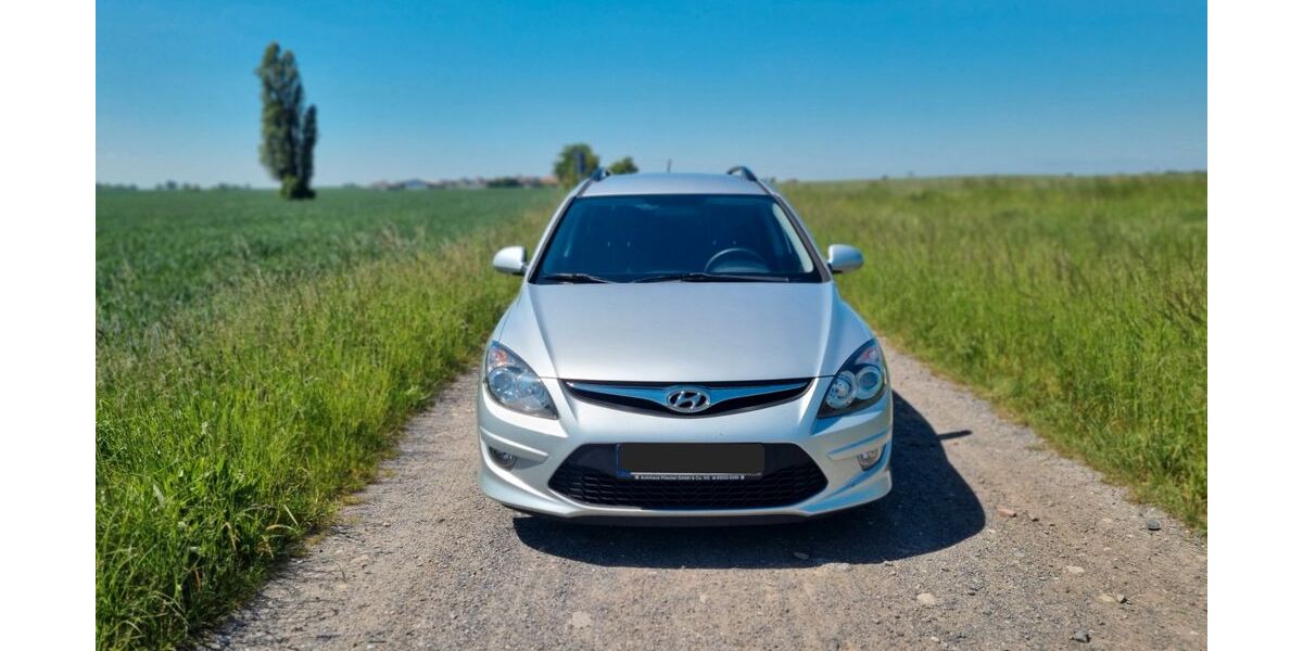 Hyundai i30 148.000 km 4.200 &euro; Großenhain 01558