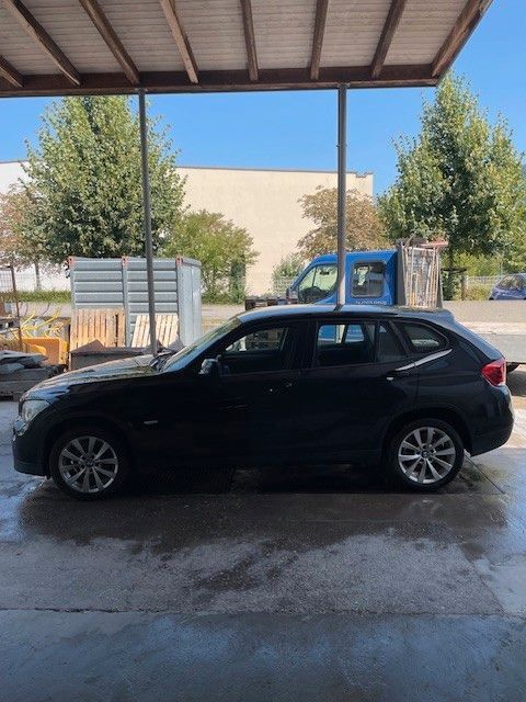 BMW X1 220.000 km 5.000 € Hausen im Wiesental 79688