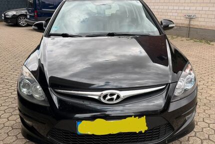 Hyundai i30 204.235 km 2.500 &euro; Euskirchen 53879