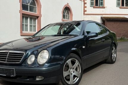 Mercedes-Benz CLK 320 189.900 km 3.800 &euro; Hasloch/Bayern 97907