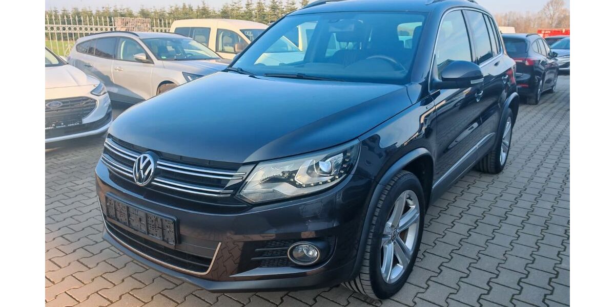 VW Tiguan 240.572 km 10.900 &euro; Bohmte 49163