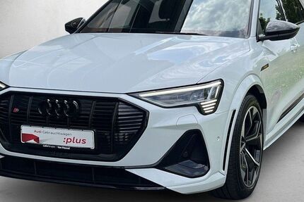 Audi e-tron 58.210 km 43.780 &euro; Mainz 55131