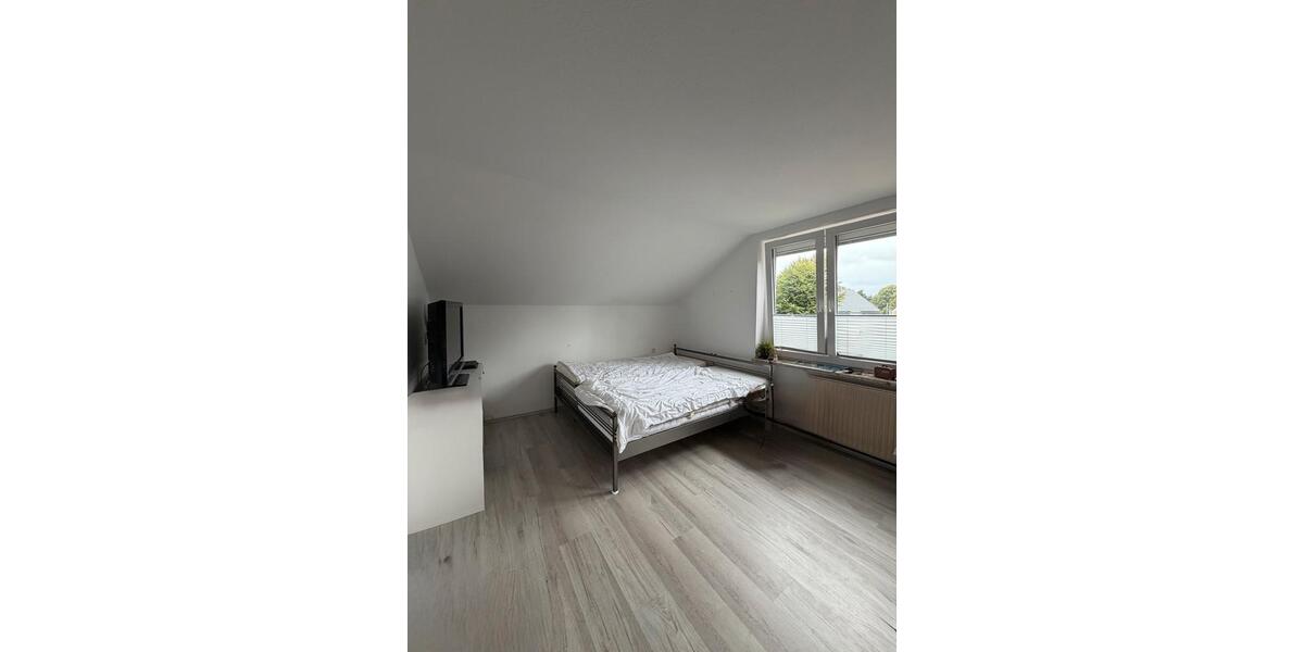 Einfamilienhaus Cuxhaven Groden - 4 Zimmer, 115 m&sup2;, 300.000&euro; | Angebot:27120559