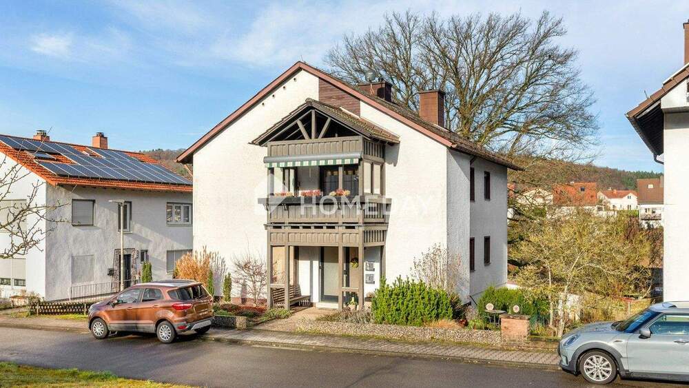 Mehrgenerationenhaus mit Weitblick in die Natur und großem Garten in Waldfischbach-Burgalben 8 zimmer
