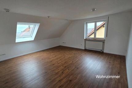 Wohnung Hemau - 4 Zimmer, 102 m&sup2;, 900&euro; | Angebot:24848450