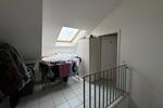 Dachgeschoßwohnung Gau-Bickelheim Bickelheim - 5 Zimmer, 125 m&sup2;, 250.000&euro; | Angebot:25989661