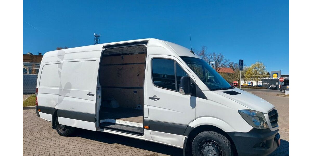 Mercedes-Benz Sprinter 187.268 km 15.999 &euro; Leipzig 04328