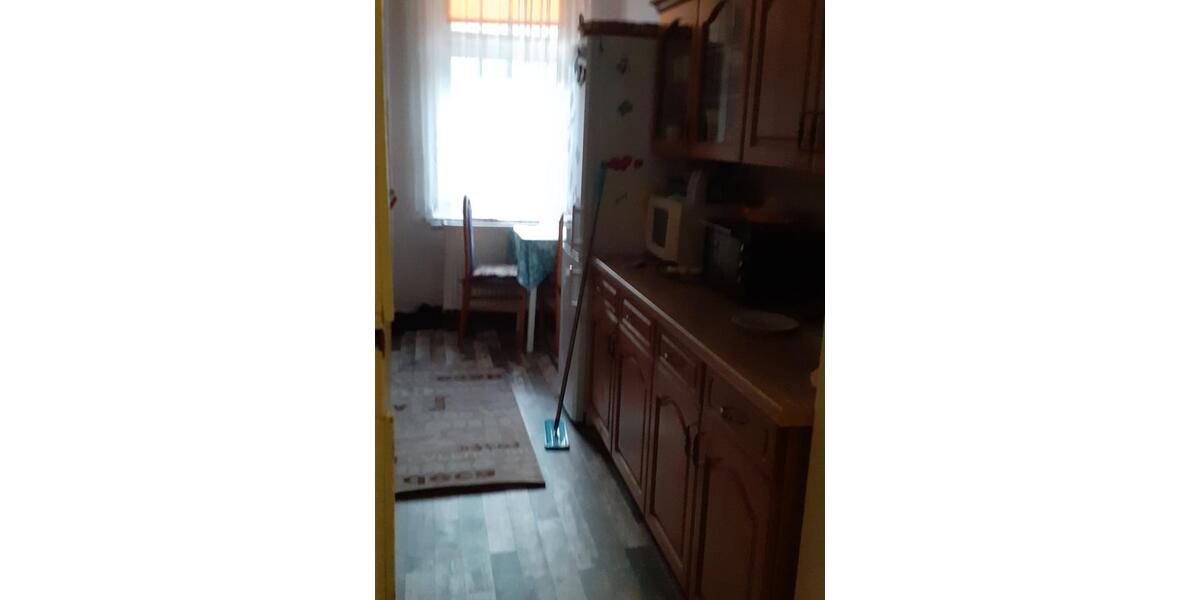 2,5 ZKB, 71qm, Nähe Bahnhof, EBK, KM 455 EUR + 85,00 NK 3 zimmer