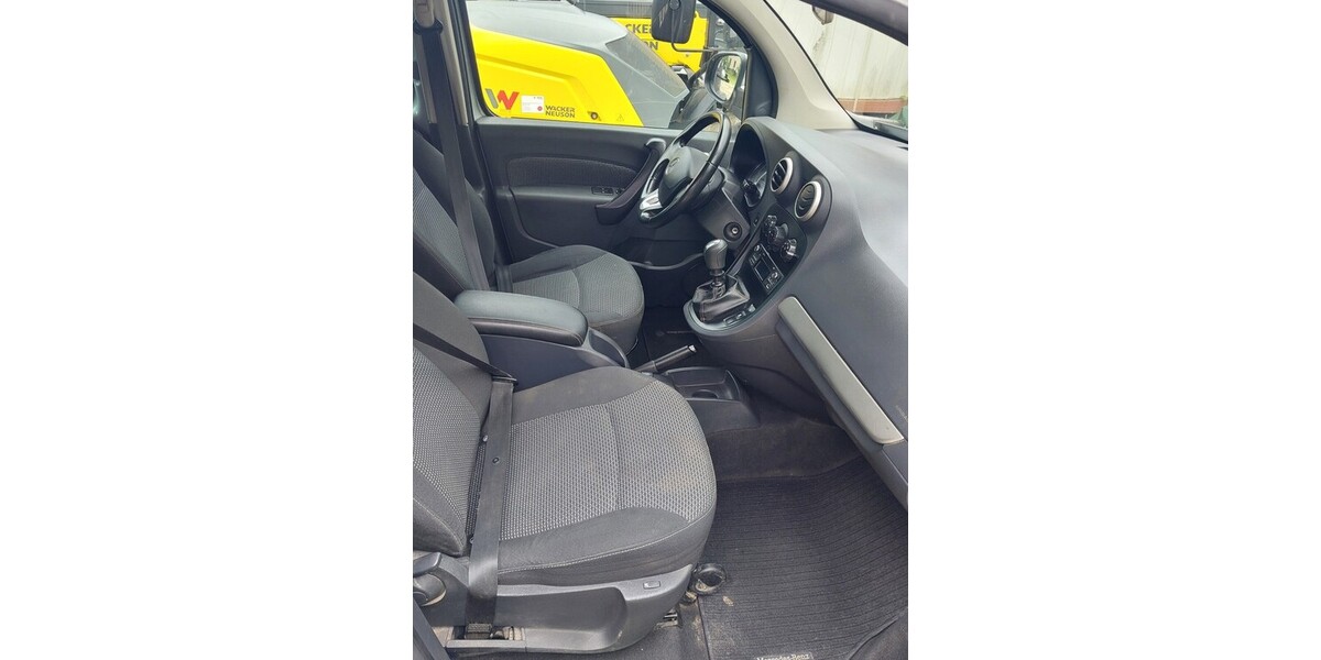 Mercedes-Benz Citan Kombi 176.000 km 8.500 € Tecklenburg 49545