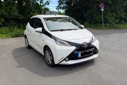 Toyota Aygo (X) 62.570 km 7.400 &euro; Eslohe 59889