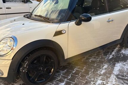 Mini Cooper 141.805 km 5.900 &euro; Colmberg 91598