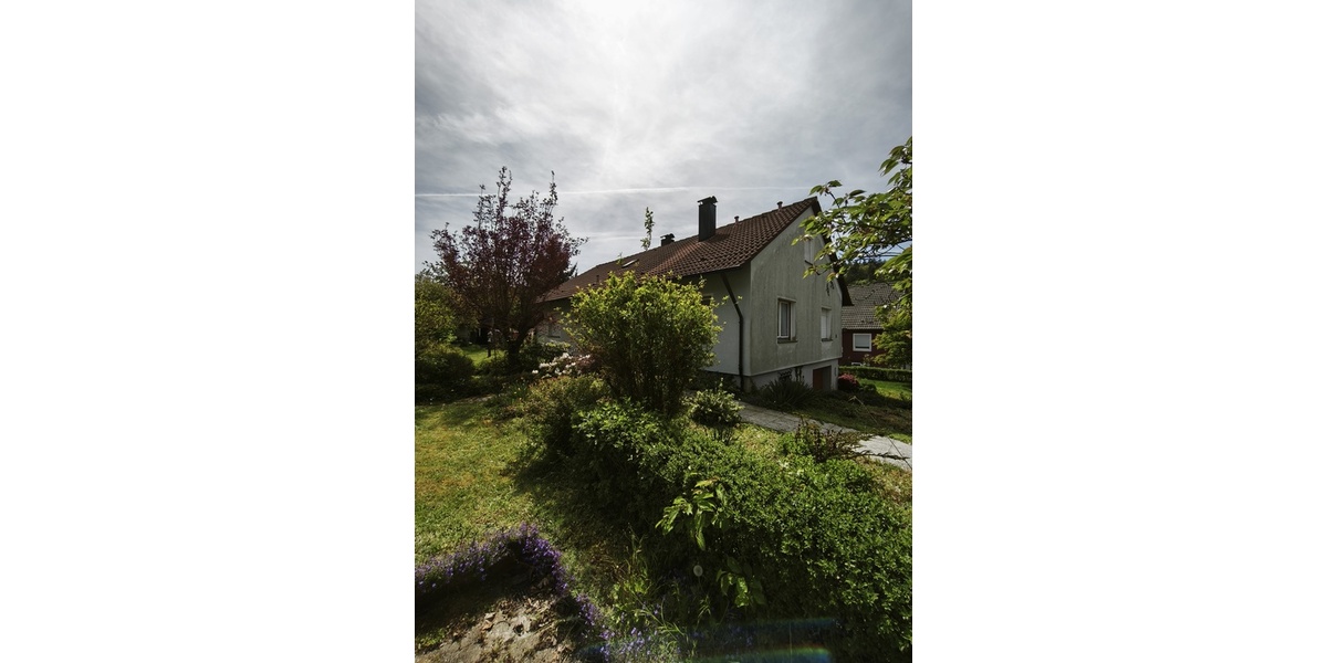 Großes, sonniges Traumgrundstück m. Einfamilienhaus und viel Platz zur freien Entfaltung! - Einfamilienhaus Möckmühl | Angebot:26441399