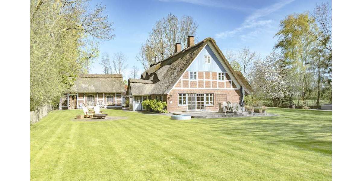 Etagenwohnung Drochtersen - 7 Zimmer, 262 m&sup2;, 849.000&euro; | Angebot:26694049