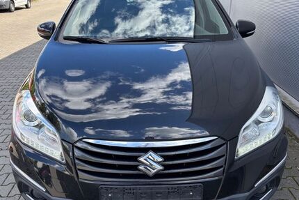 Suzuki (SX4) S-Cross