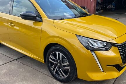 Peugeot 208 8.000 km 17.300 &euro; Neuhofen 67141