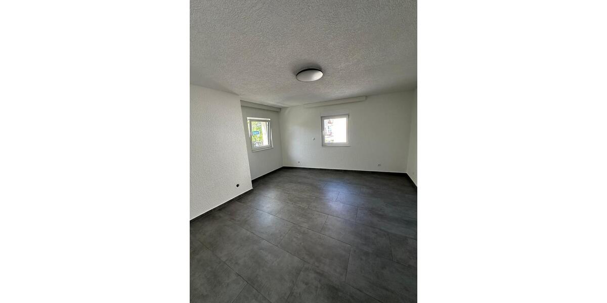 Erdgeschoßwohnung Nidda - 3 Zimmer, 85 m&sup2;, 900&euro; | Angebot:26406492