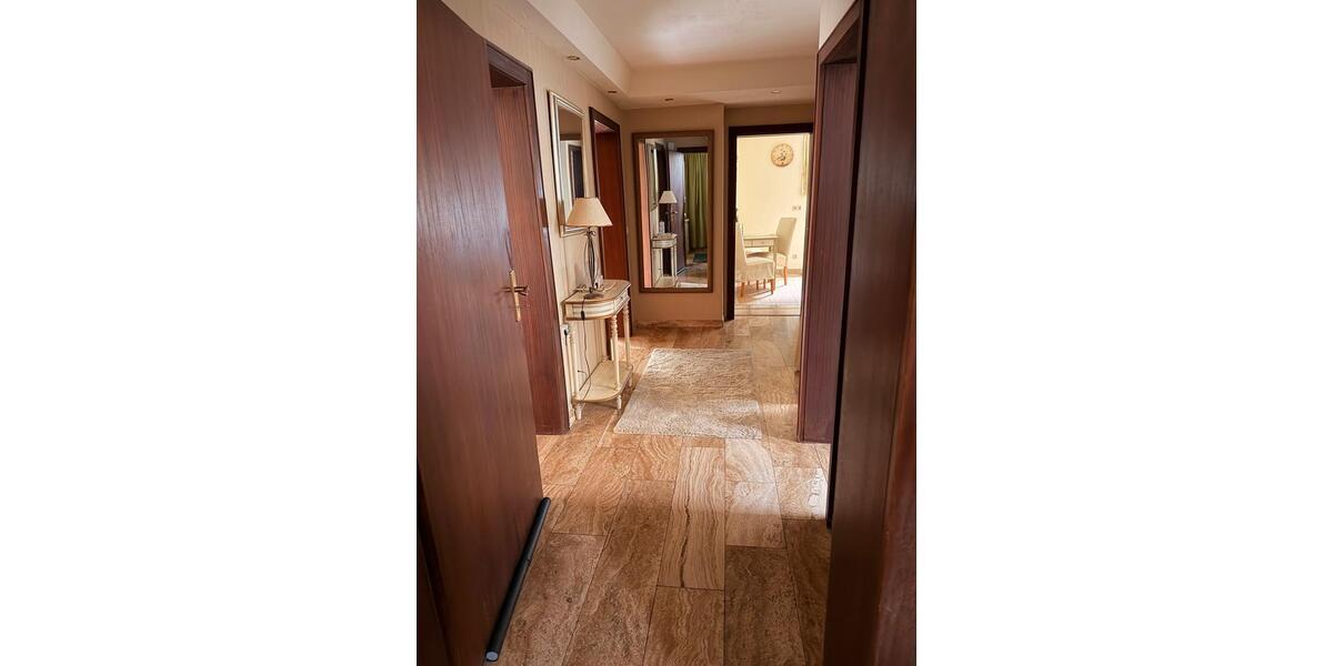 Mehrfamilienhaus, Wohnhaus Zweibrücken - 6 Zimmer, 263 m&sup2;, 420.000&euro; | Angebot:27232954