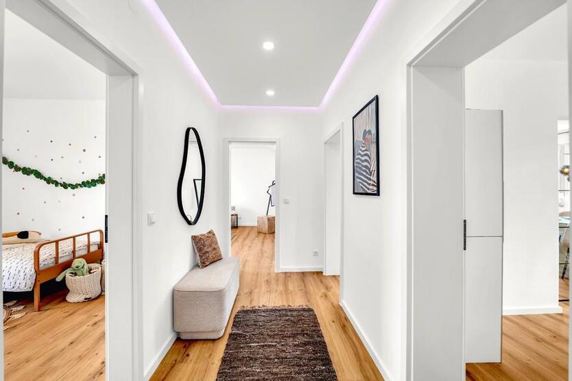 Moderne 3-Zimmer-Wohnung mit Top Grundriss, komplett Renoviert zimmer