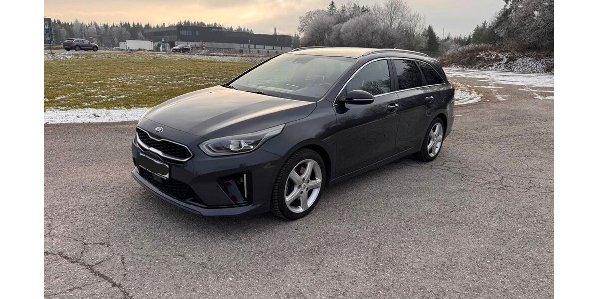Kia ceed Sportswagon 77.000 km 16.900 &euro; Haar 85540