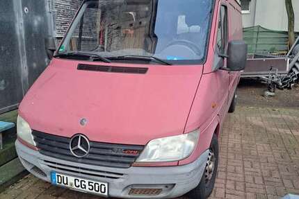 Mercedes-Benz Sprinter 147.000 km 6.500 &euro; Duisburg 47058