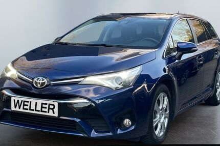 Toyota Avensis 125.700 km 13.849 &euro; Herford 32049
