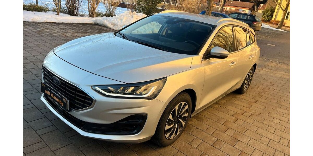 Ford Focus 33.000 km 18.500 &euro; Altenmarkt an der Alz 83352