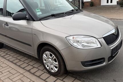 Skoda Fabia 86.348 km 3.999 &euro; Tostedt 21255