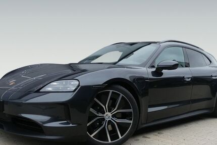 Porsche Taycan 9.900 km 117.900 € Gilching 82205